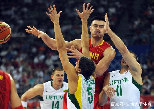 109球追平恩里克，莱万升至巴萨队史射手榜第16位（莱万以109球追平恩里克，升至巴萨历史射手榜第16名）