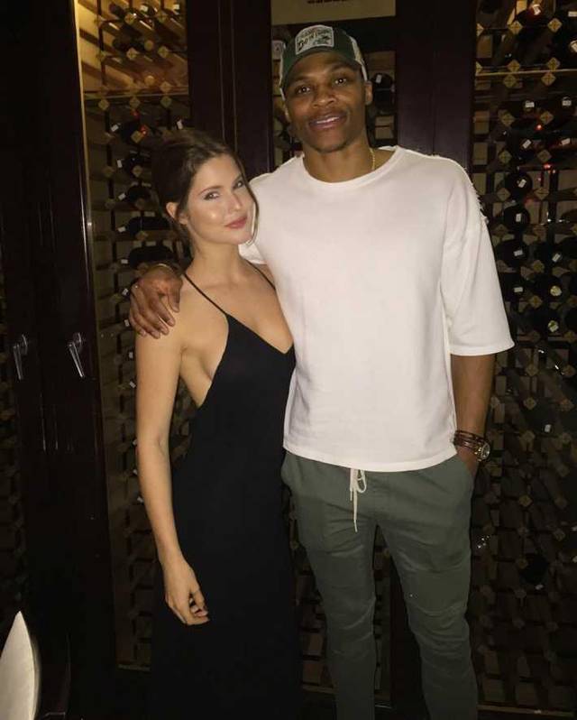 半场战报：海登海姆0-1弗赖堡，曼赞比建功（半场速报：海登海姆0-1落后弗赖堡，曼赞比破门）