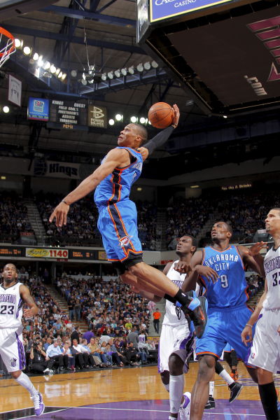 布冯：意大利国家队已经展现出了复苏和积极的迹象（布冯：意大利队已显复苏势头与积极面貌）